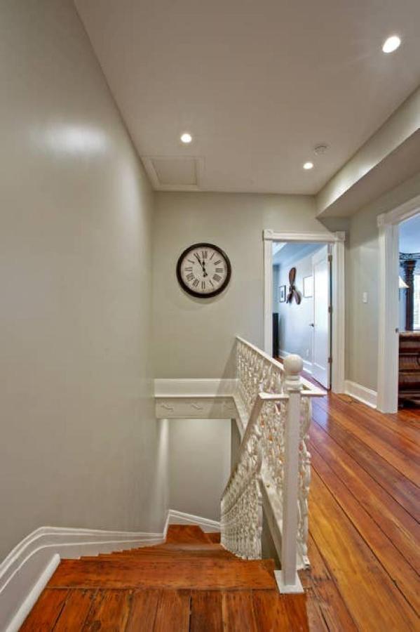 Newly Renovated 4 Bed 3 Bath And 2 Parking Spots Villa ซาวานนาห์ ภายนอก รูปภาพ